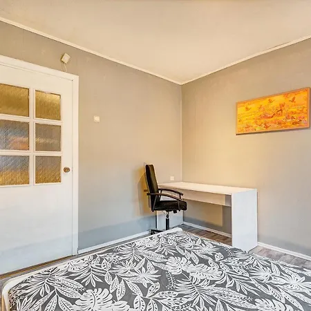 Private With Balcony Next To Station * Vilnius